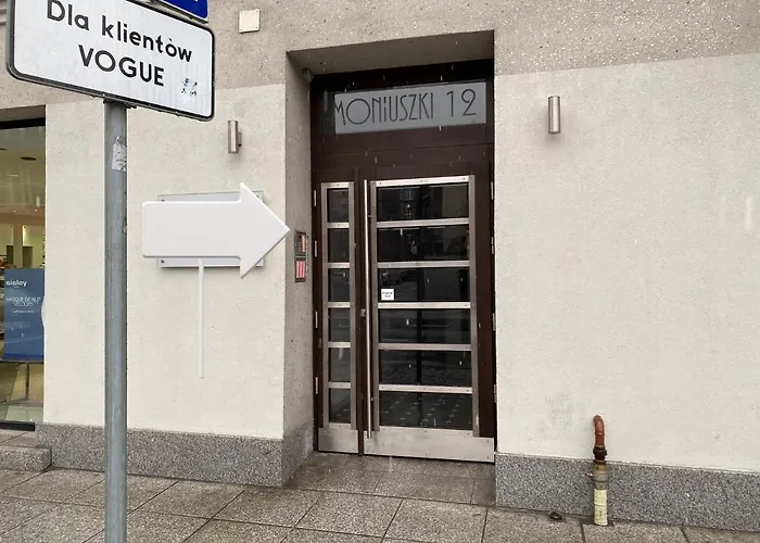 Centrum Zameldowanie 24h דירה